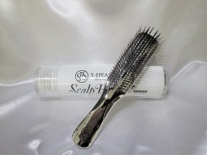 scalp brush_plus_l